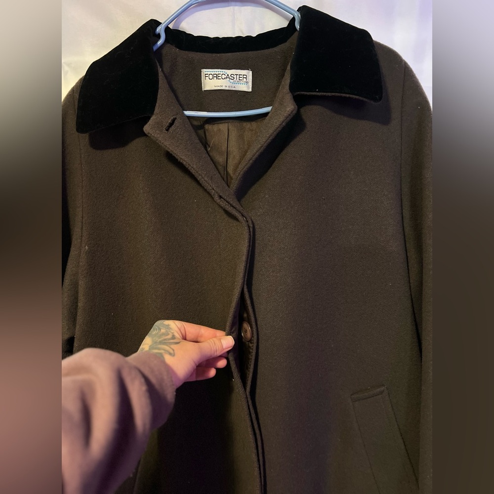 SOLD - Picture 4 of 5